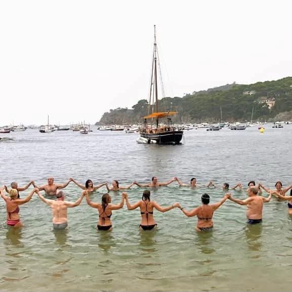 Sardana a la platja Sardanes Calella