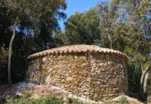 El pou de glaç del Molí d’en Ribes recupera la seva estructura després de la restauració Pou del glaç cruïlles monells i sant sadurní de l'heura