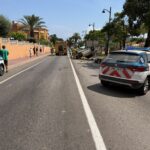 Un cotxe bolca en un accident amb un camió a Sant Feliu de Guíxols