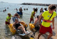 Calonge i Sant Antoni supera els 600 banys assistits aquest estiu amb el servei de platja accessible